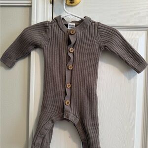 Baby clothes 3-6 months